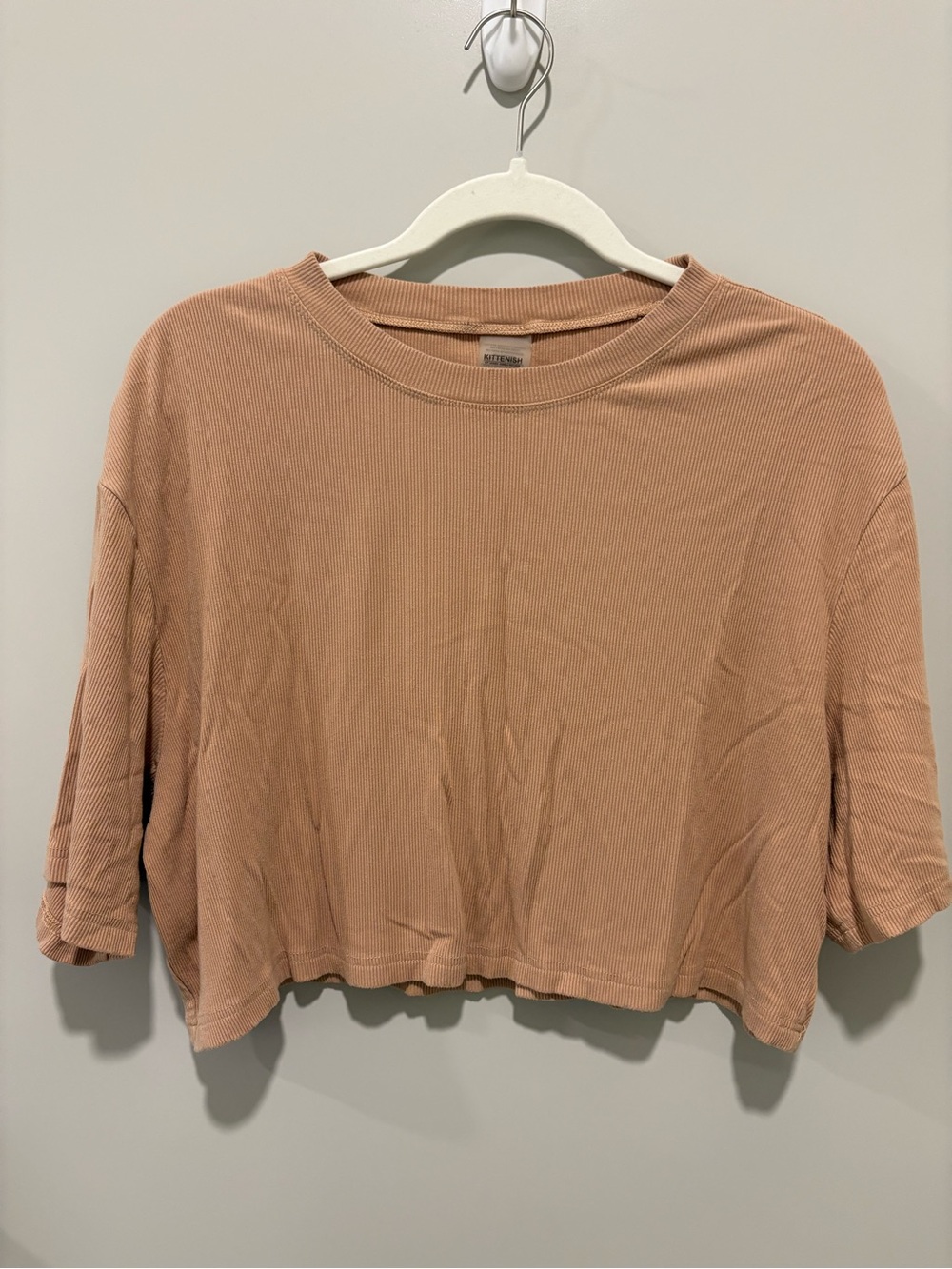 Kittenish Cropped Ribbed Short-Sleeve Top - Tan